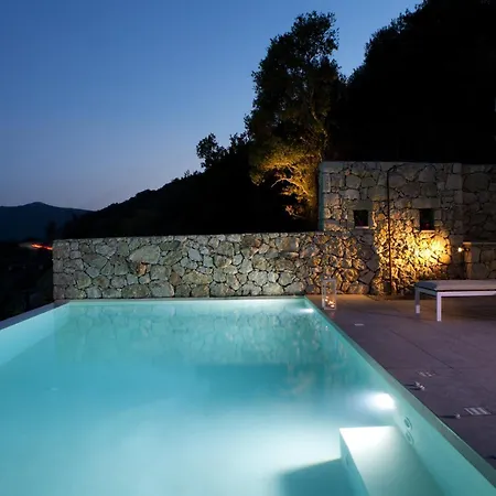 Gialos Villa Fternon