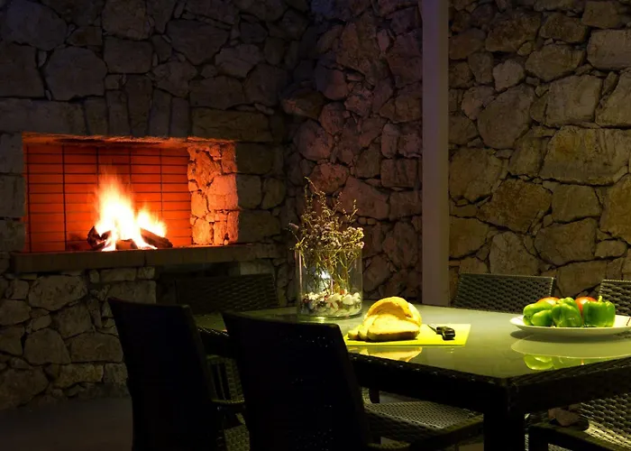 Gialos וילה Fternon